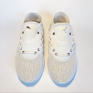 TSUGI Shinsei Training Shoes